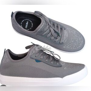 Vessi Women's Weekend Sneaker | NWOT | Sz 6